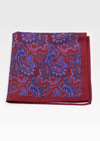 Pochetten aus dem gleichen Stoff und Farbe