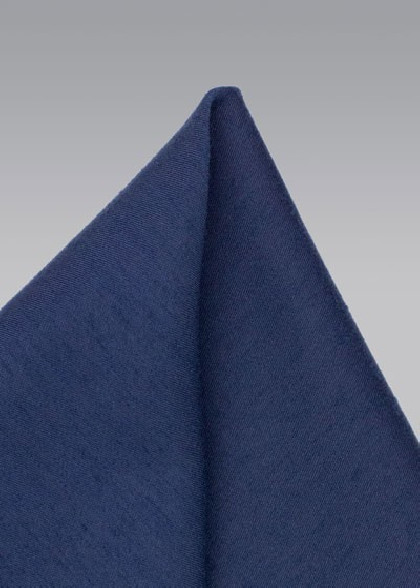 Pochetten aus dem gleichen Stoff und Farbe