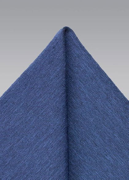 Pochetten aus dem gleichen Stoff und Farbe