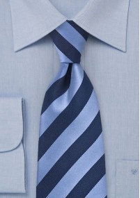 Gummizug-Krawatte blau hellblau Streifenmuster