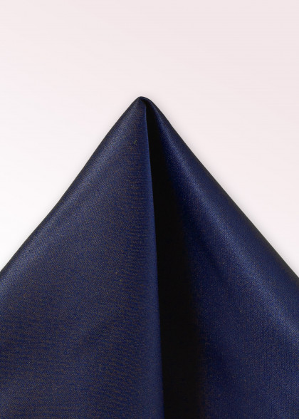 Pochetten aus dem gleichen Stoff und Farbe