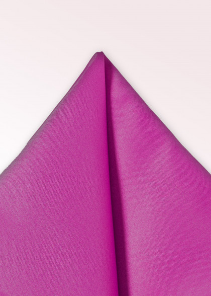 Pochetten aus dem gleichen Stoff und Farbe