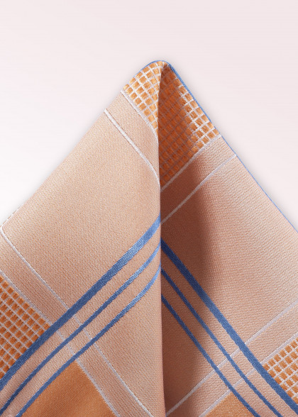 Pochetten aus dem gleichen Stoff und Farbe