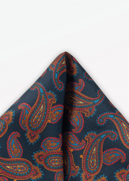 Pochetten aus dem gleichen Stoff und Farbe