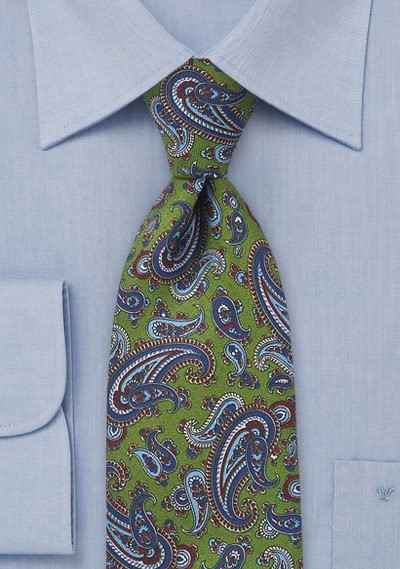 Businesskrawatte Paisley klassisch gearbeitet grün