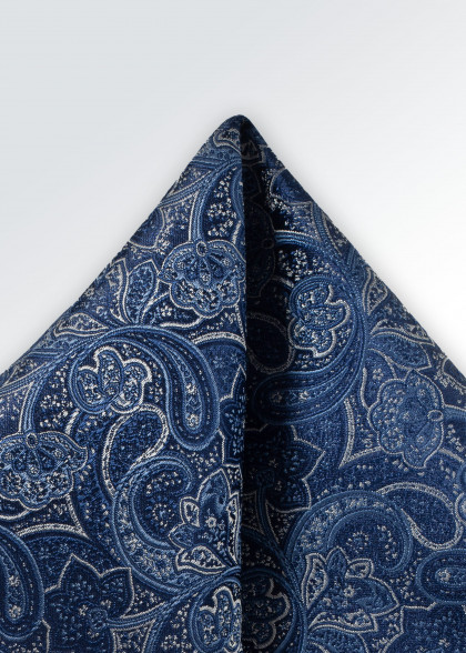 Pochetten aus dem gleichen Stoff und Farbe