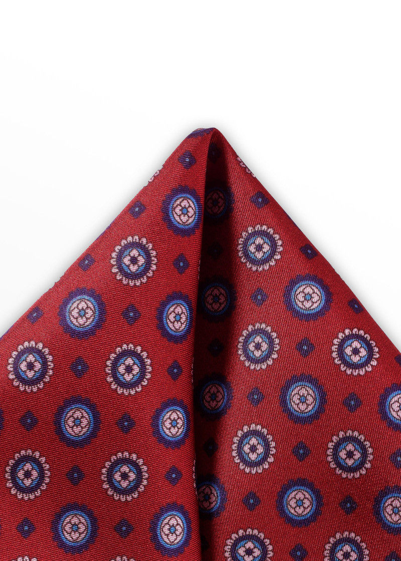 Rode zakdoek met ornament patroon