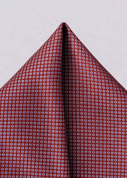 Pochetten aus dem gleichen Stoff und Farbe