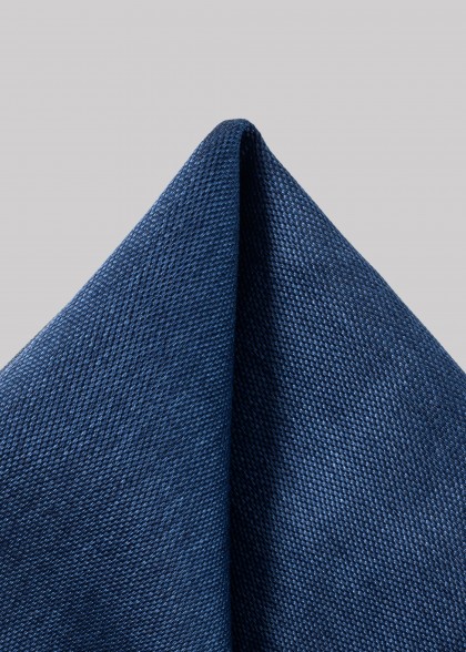 Pochetten aus dem gleichen Stoff und Farbe