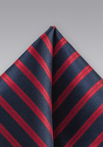 Markantes Einstecktuch navyblau mittelrot Markantes Einstecktuch navyblau mittelrot