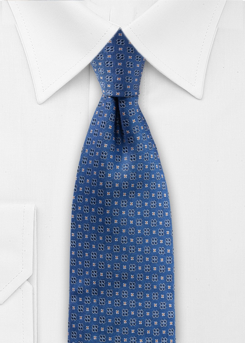 Zijden stropdas in blauw met bloemenpatroon