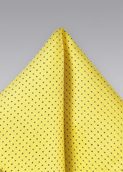 Pochetten aus dem gleichen Stoff und Farbe