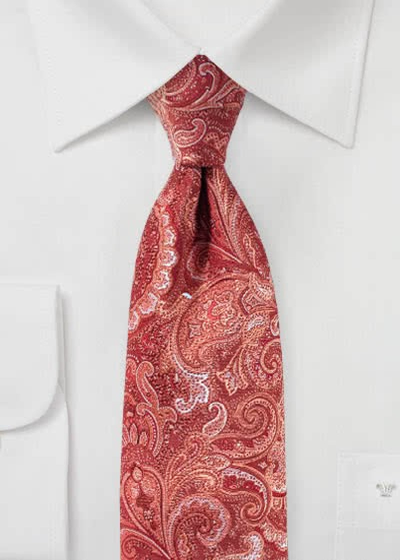 Levendige das met paisleymotief roestrood