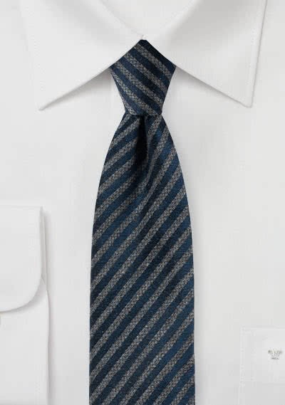 Stylische Krawatte silber marineblau matt